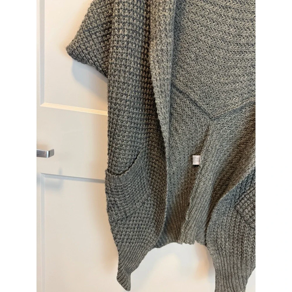REMAIN Olive Green Chunky Cozy Open Front Dolman Cardigan‎ Coat Size M